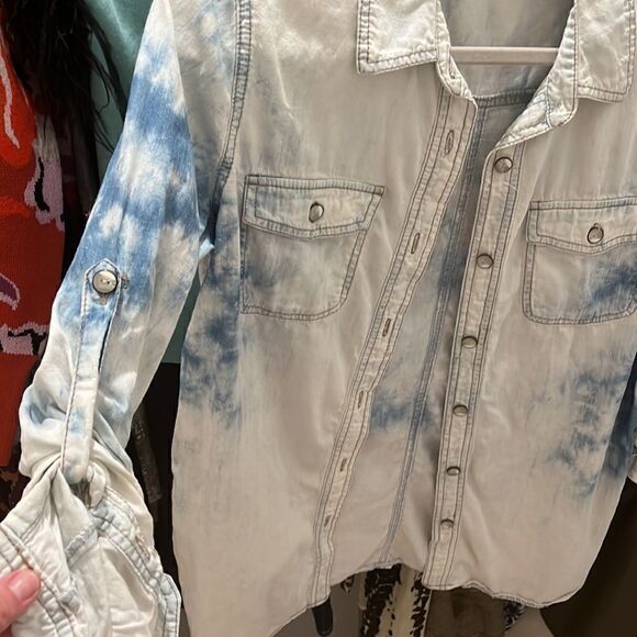 Life in progress denim blouse - Picture 3 of 4